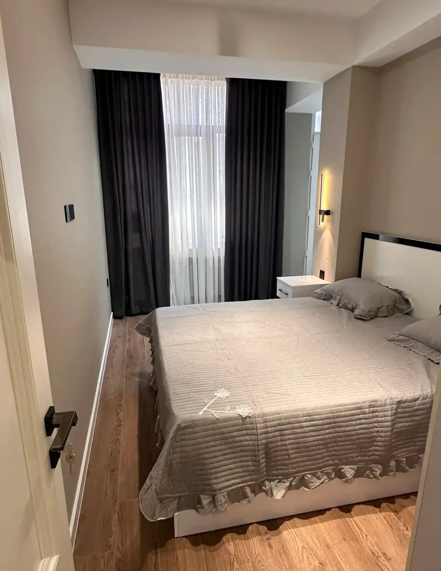 Манзили 2-ҳуҷрагӣ, ошёнаи 6, 58м², Шоҳмансур, назди меҳмонхонаи Hilton